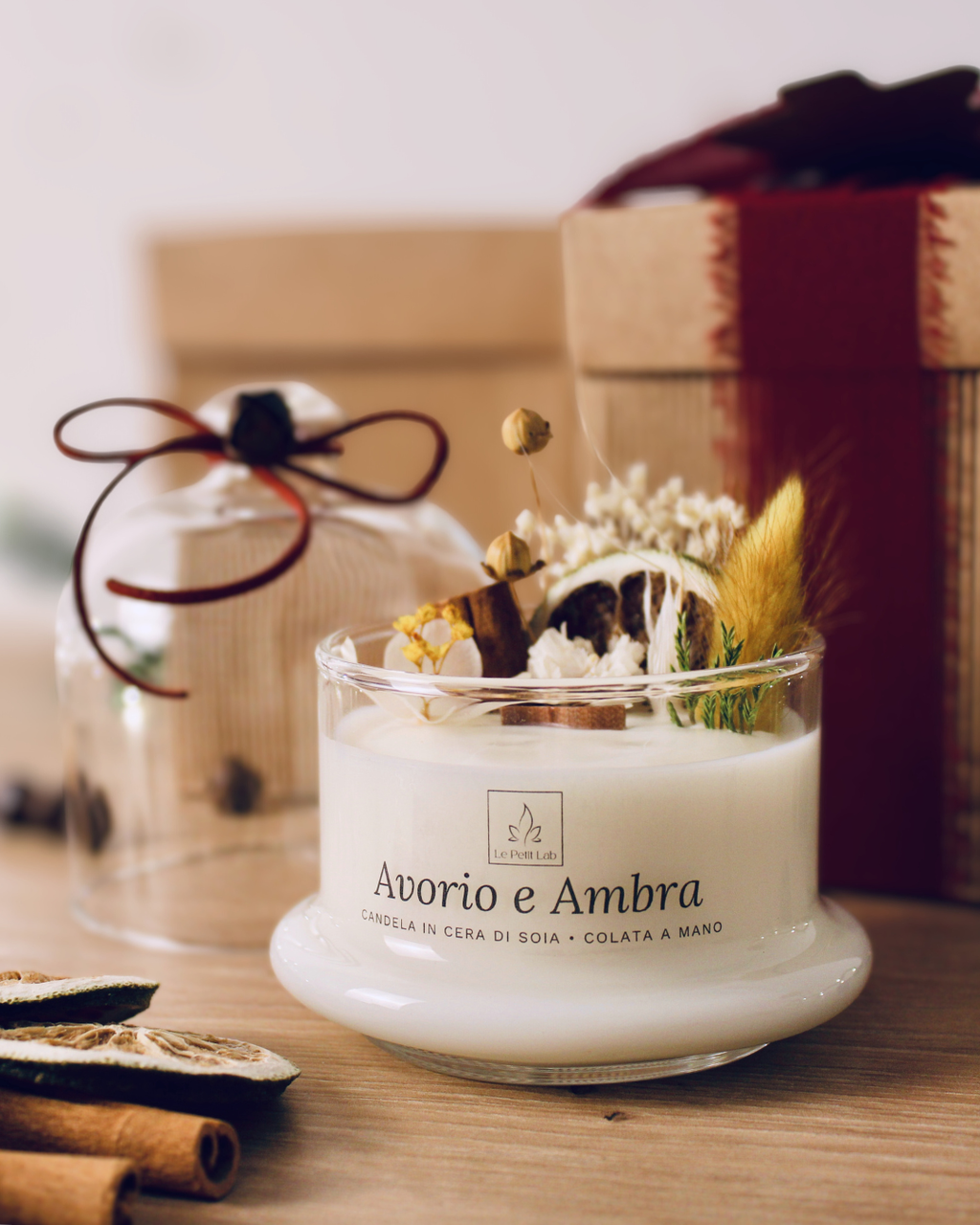 Candela Botanica in cupola di vetro