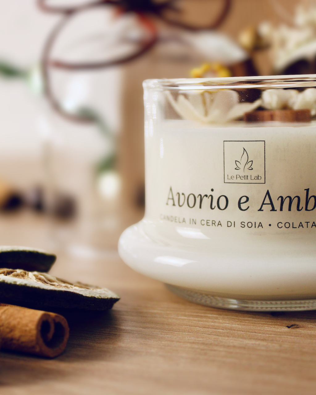 Candela Botanica in cupola di vetro