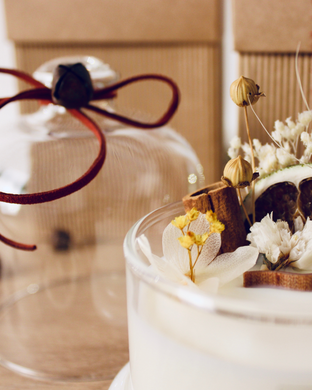 Candela Botanica in cupola di vetro