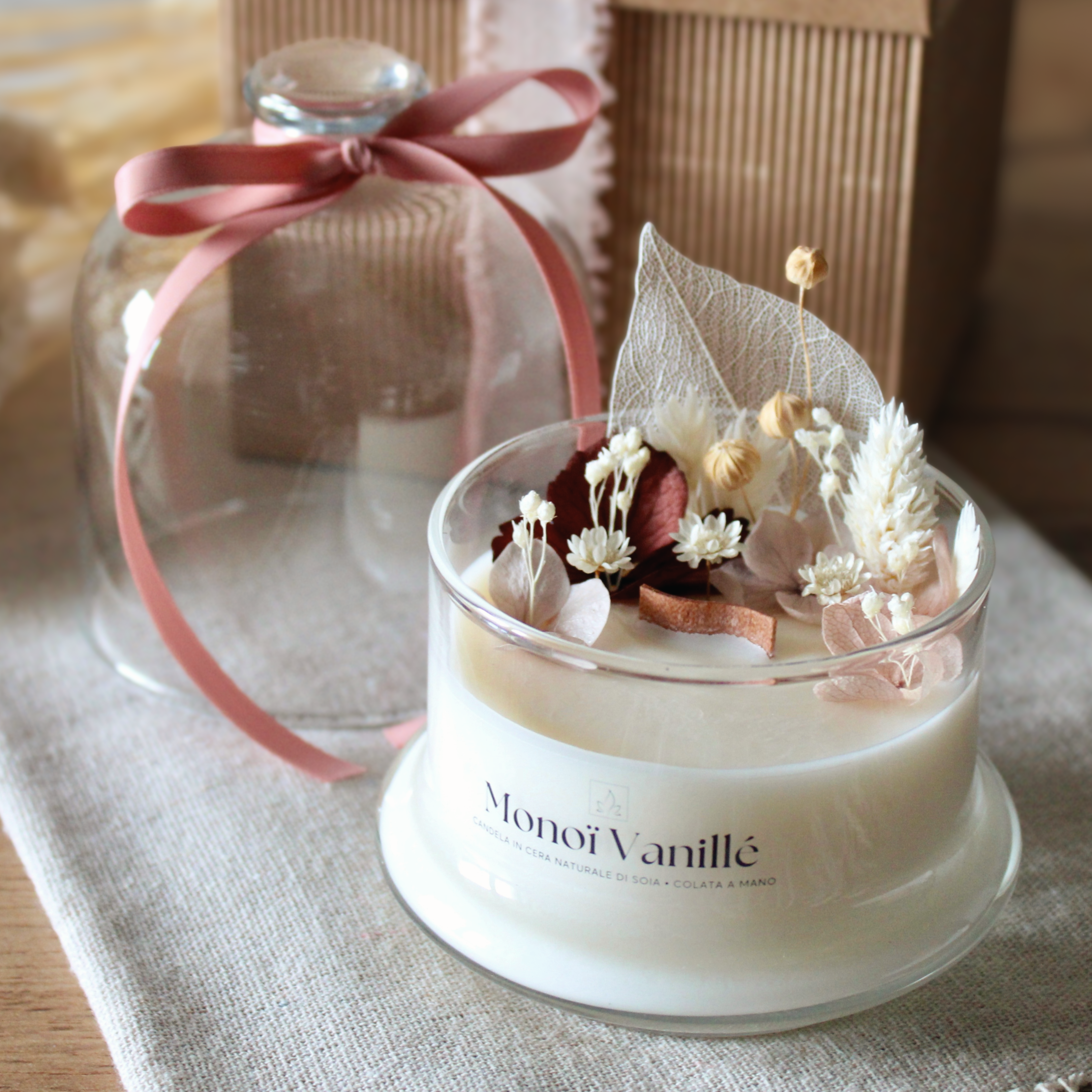 Candela Botanica in cupola di vetro