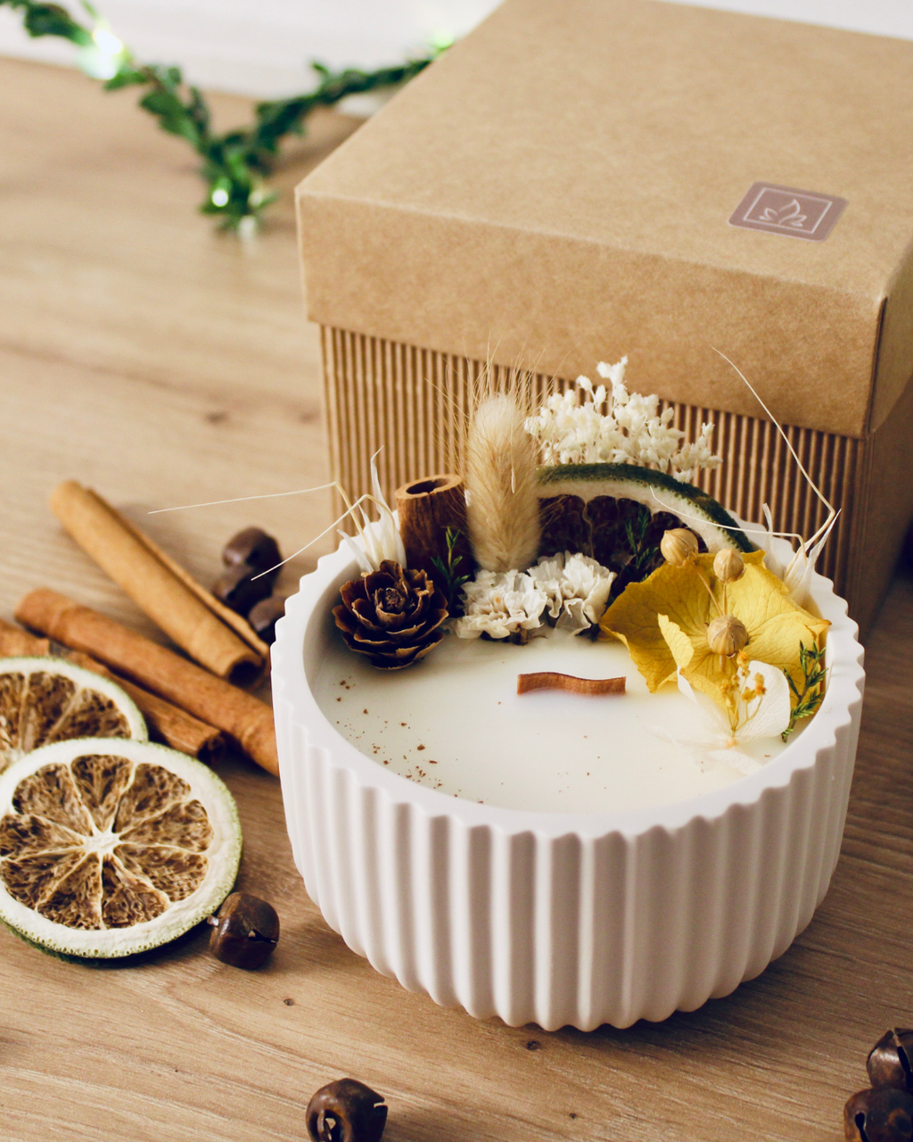 ROMANTICA, candela botanica in cera di soia (200gr)