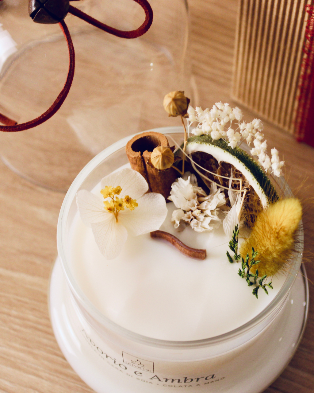 Candela Botanica in cupola di vetro