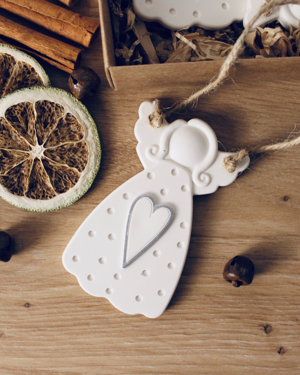 Angioletti fatti a mano